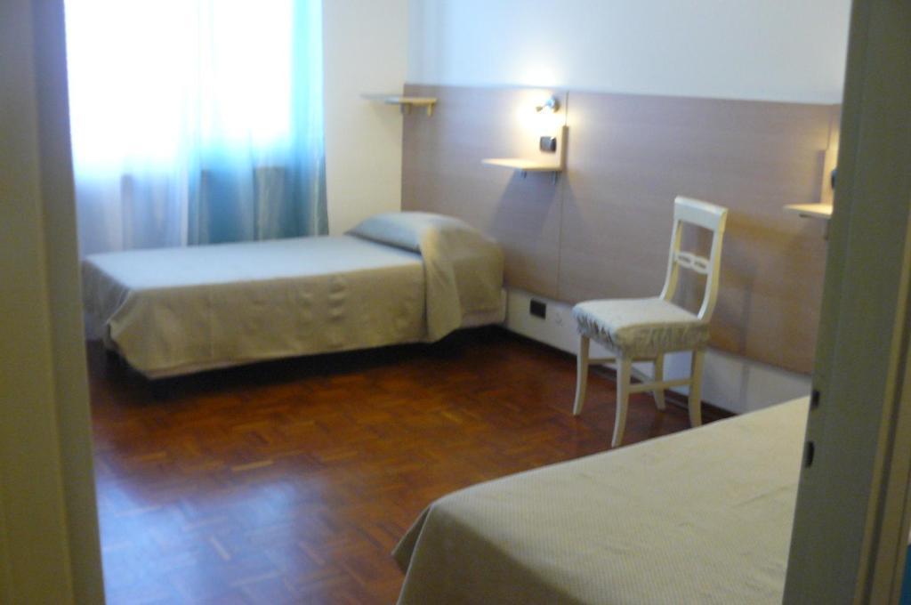 Hotel Vittoriano Turín Pokoj fotografie